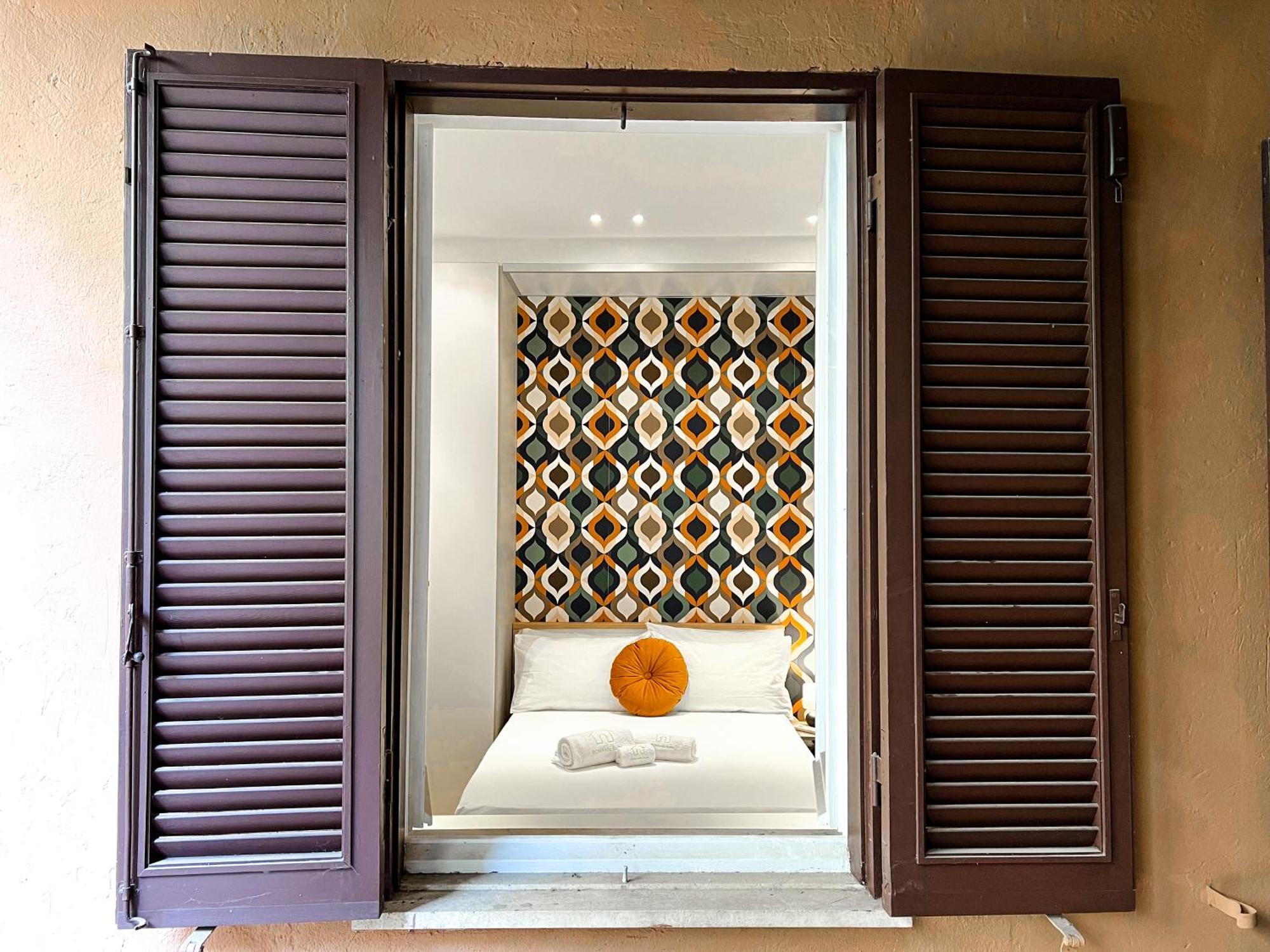 Luxury House & Secret Garden - Strategic Location, 100M To Metro B Apartment Rome Exterior photo